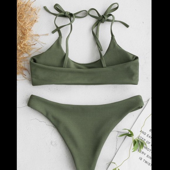 ZAFUL green ribbed bikini, NWT, size M - Picture 4 of 5